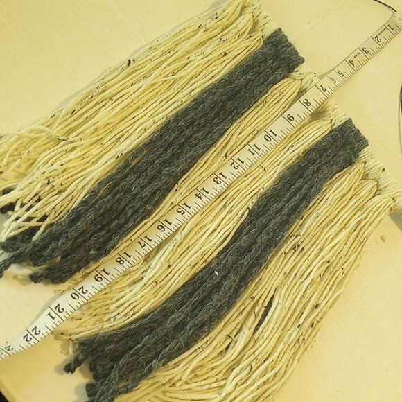 Two Bohemian textured yarn wall hanging - Picture 8 of 10